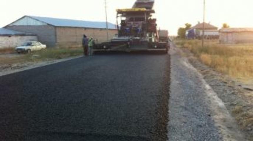 Yenikent&rsquo;te Asfalt &Ccedil;alışmaları Hızla S&uuml;r&uuml;yor