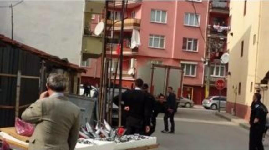 Zabıtaya Bı&ccedil;aklı Saldırı