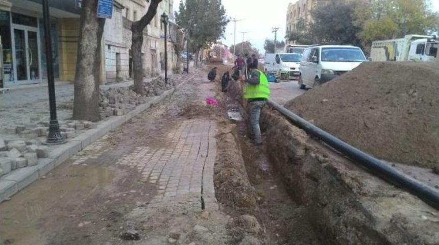 Avanos&rsquo;ta Su Hattı Yenileme &Ccedil;alışmaları Devam Ediyor