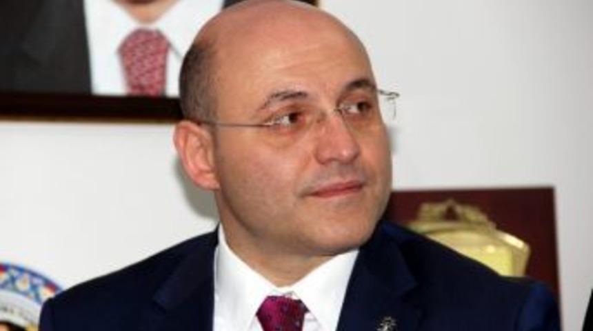 Başkan Ali &Ccedil;etinbaş: Atat&uuml;rk, D&uuml;nyaya &Ouml;rnek Olmuş Devlet Adamıdır