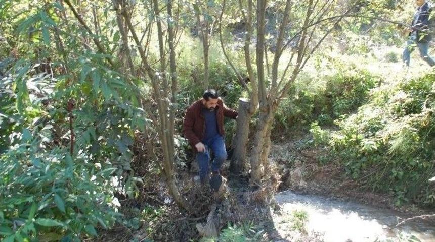 Polis Dere Yatağında Hırsız Aradı