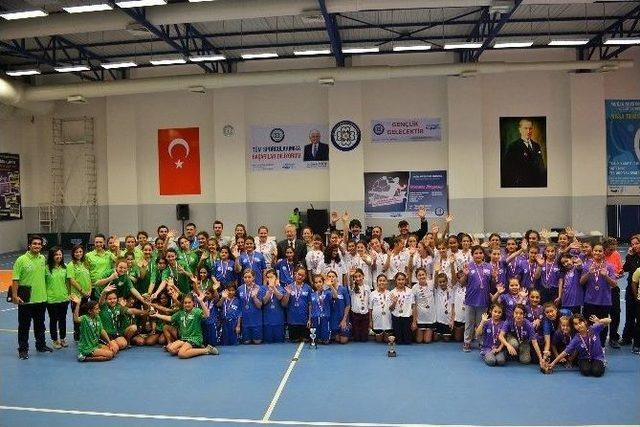 Muğla’da Atatürk Kupası Hentbol Turnuvası Sona Erdi