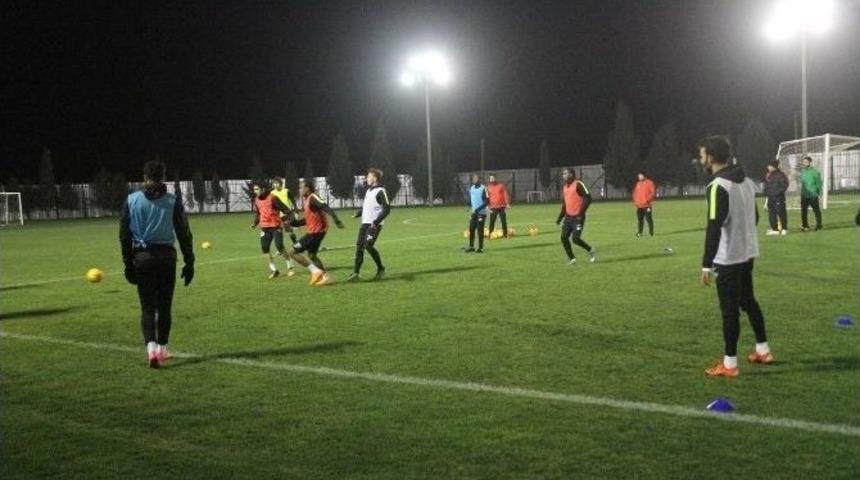 Cihat Arslan: "galatasaray Ma&ccedil;ı Sert Ve Goll&uuml; Ge&ccedil;ecek"