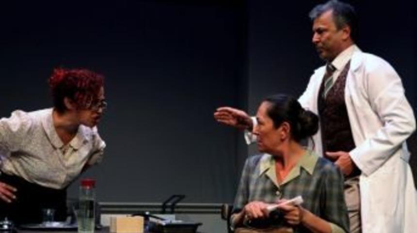 Malatya Devlet Tiyatrosu Perdeleri A&ccedil;ıyor