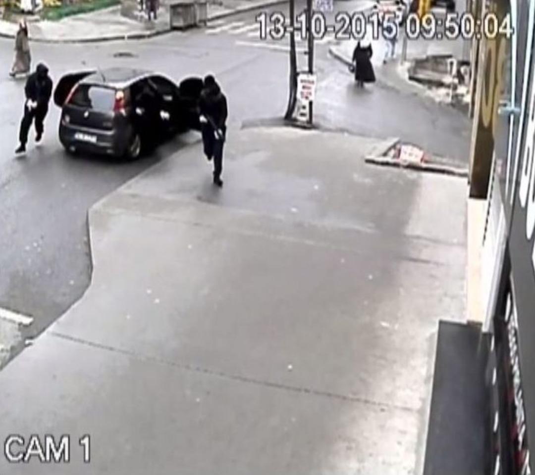 Pompalı T&uuml;fekli Kuyumcu Soygunu Kamerada