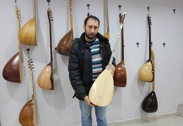 Türkiye Saz Dut Teknesini Samsun’dan Alıyor