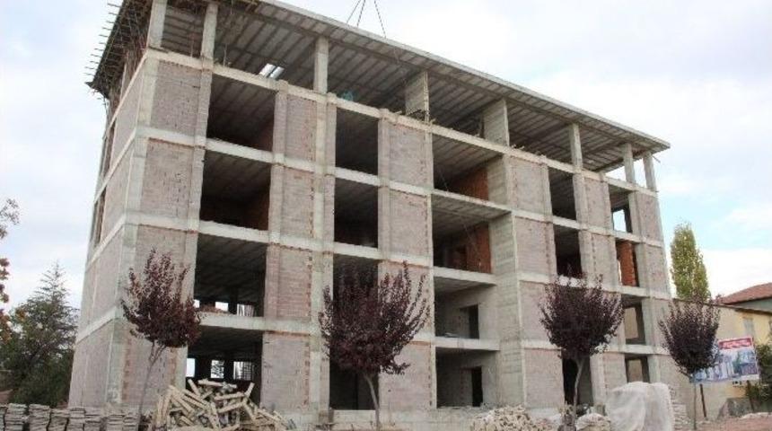 Karaman&rsquo;a Sel&ccedil;uklu Mimarisinde Ziraat Odası