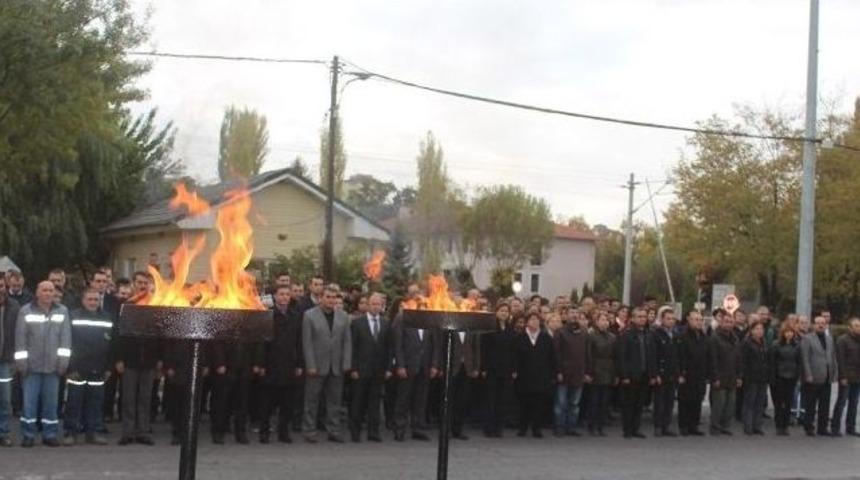 Kayseri Şeker&rsquo;de 10 Kasım T&ouml;reni Fabrika Meydanında Yapıldı