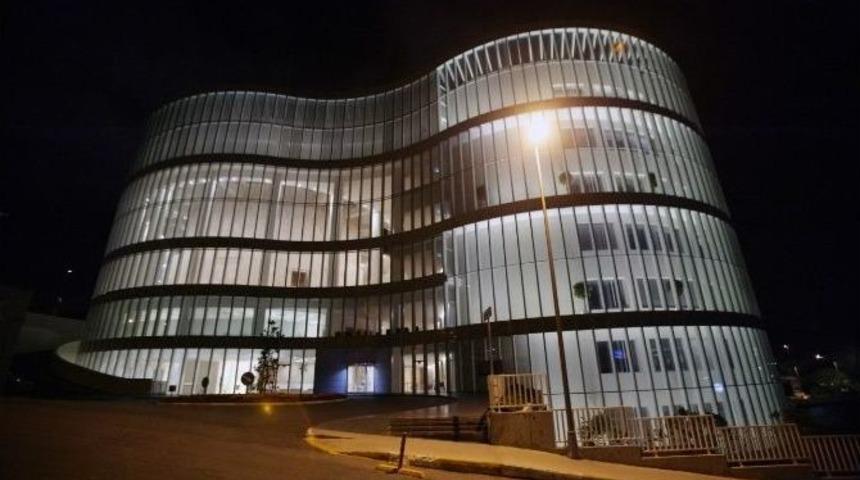 K&uuml;&ccedil;&uuml;k&ccedil;ekmece Hizmet Binası&rsquo;na Uluslararası &lsquo;&rsquo;breeam Sertifikası&rsquo;&rsquo;