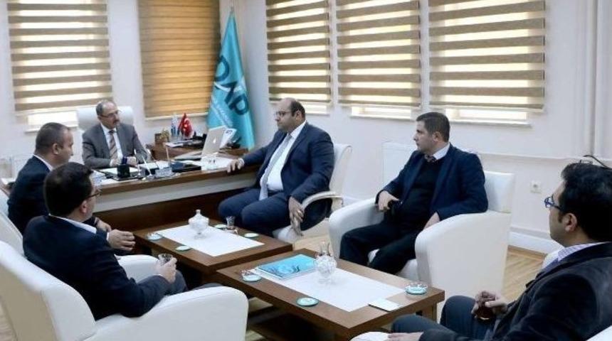 Aziziye&rsquo;ye Dev Mesire Alanı