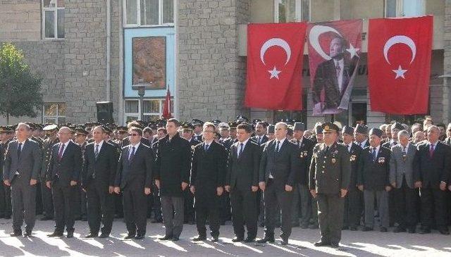 Elazığ’da 10 Kasım Atatürk’ü Anma Günü