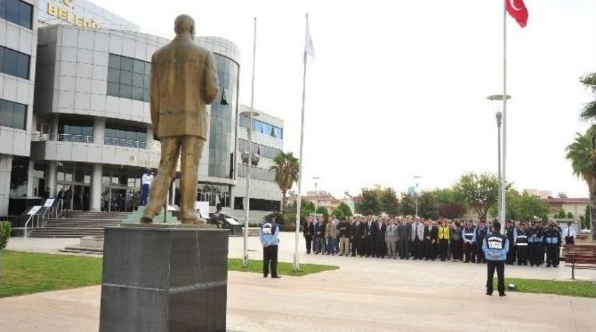 Kepez Belediyesi Personeli Atat&uuml;rk&rsquo;&uuml; Andı