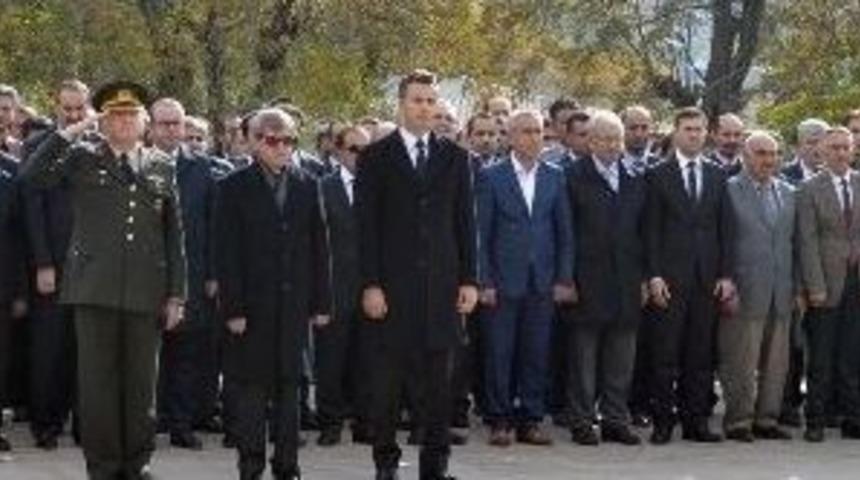 Bitlis&rsquo;te 10 Kasım Atat&uuml;rk&rsquo;&uuml; Anma Programı D&uuml;zenlendi