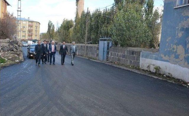 Belediye Üniversite Yolu’nun Asfaltladı