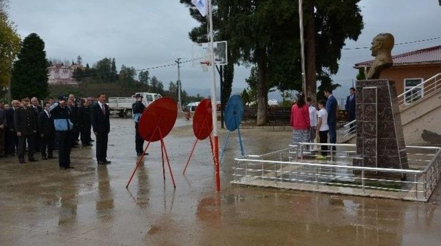 Kabad&uuml;z&rsquo;de 10 Kasım T&ouml;reni