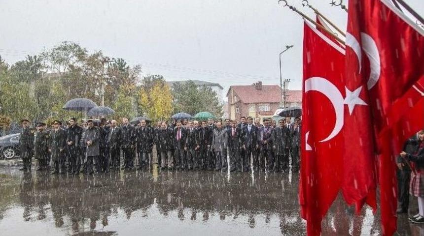 Ahlat&rsquo;ta 10 Kasım Atat&uuml;rk&rsquo;&uuml; Anma Programı