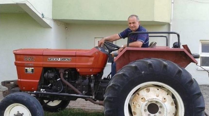 Emekli Öğretmen Traktör Kazasında Öldü