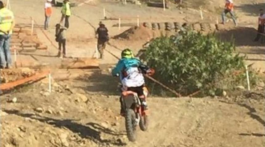 Osmanelili Motosikletçi Türkiye Şampiyonu Oldu