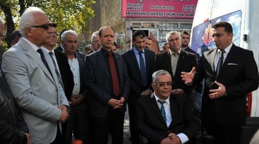 Boz&uuml;y&uuml;k&rsquo;te Engelsiz Ulaşım Aracı Hizmete Girdi