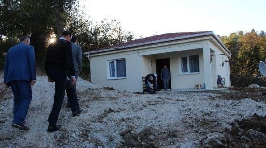 Kaymakamlıktan Yaşlı Kadına Ev