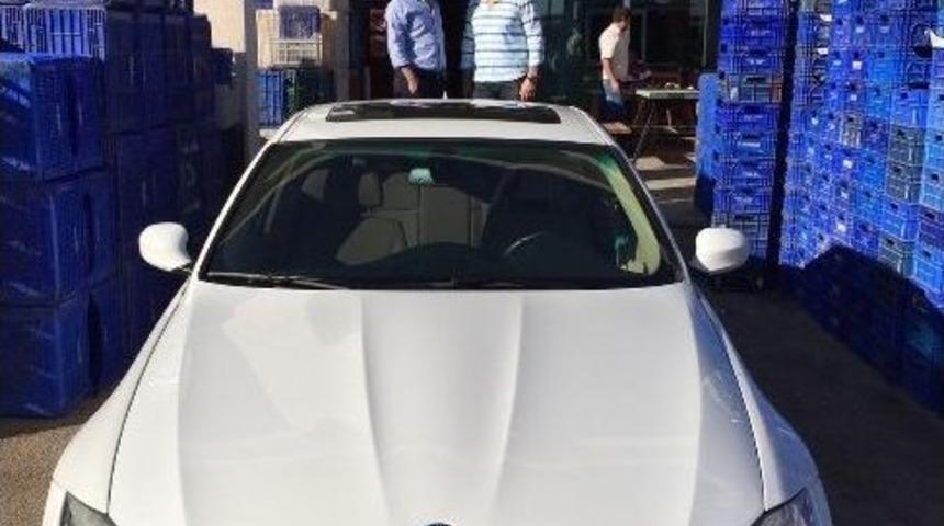 Başpehlivana İkinci El Otomobil Hediyesi