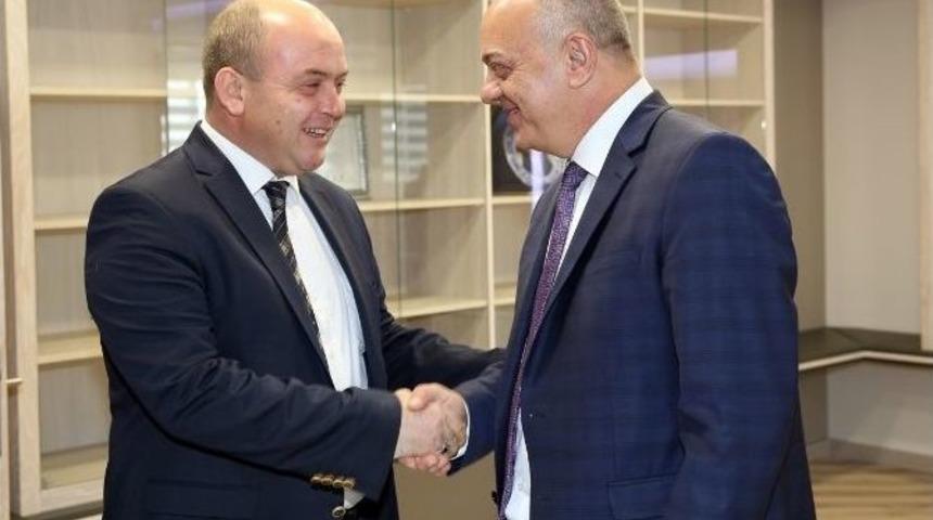 Başkanlardan Hizmet Mesajı