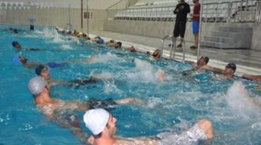 Adıyaman &Uuml;niversitesi Yarı Olimpik Y&uuml;zme Havuzu Hizmete A&ccedil;ıldı