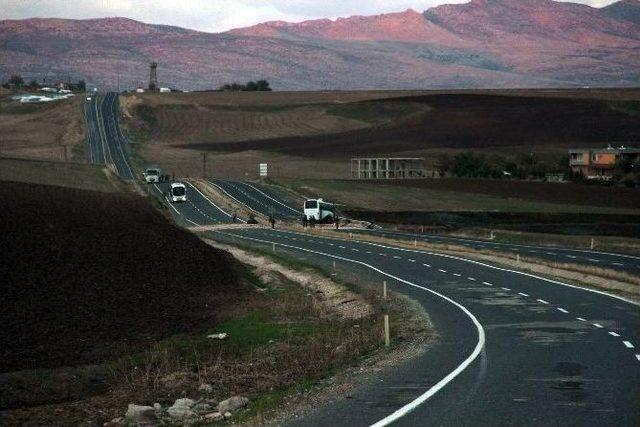 Diyarbakır’da Askeri Midibüse Mayınlı Saldırıda 6 Asker Yaralandı