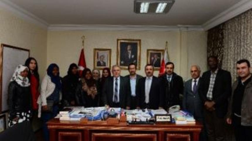 Mah&ccedil;i&ccedil;ek; &ldquo;&ouml;ğrenciler &Uuml;lkemiz Ve Şehrimizin K&uuml;lt&uuml;r El&ccedil;ileri Olacak&rdquo;