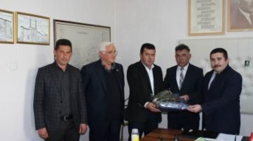 Stso Yıldızeli&rsquo;nde &Ouml;ğrencilere Giysi Yardımında Bulundu