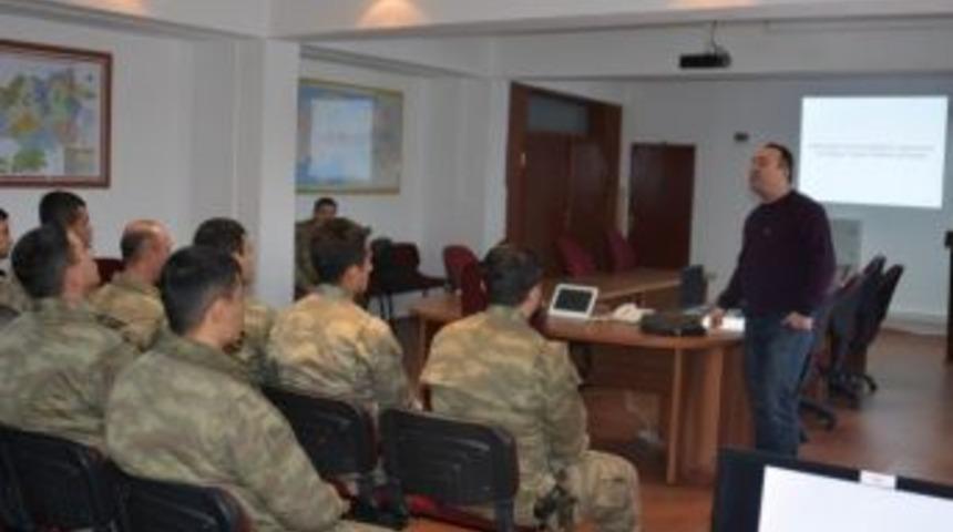 Jandarmaya Kadına Y&ouml;nelik Şiddet Eğitimi Verildi