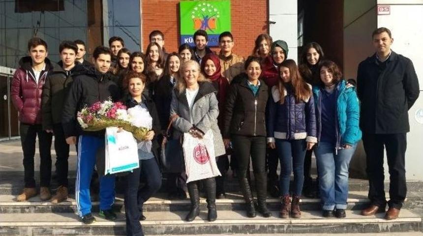 K&uuml;lt&uuml;r Koleji &Ouml;ğrencileri Meslekleri &Ouml;ğreniyor