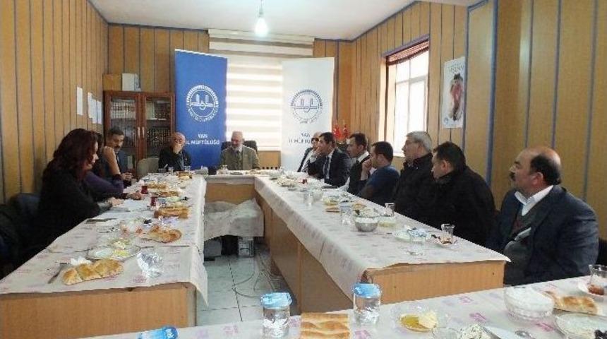 M&uuml;ft&uuml; Arvas, Engelli Stk Temsilcileri İle Bir Araya Geldi