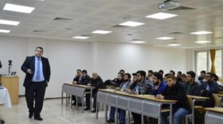 Sekt&ouml;rle Buluşma G&uuml;nleri&rsquo;nde 100&rsquo;den Fazla İş Adamı Konuk Edildi