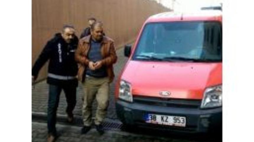 Vatandaşı Korkutarak 150 Bin Tl Dolandıran Şahıs Tutuklandı