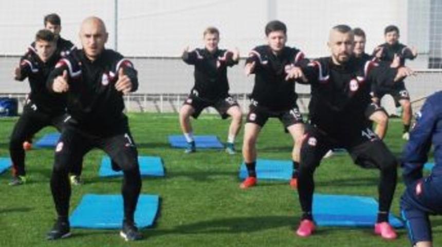 Dardanelspor Antalya Kampı Başladı