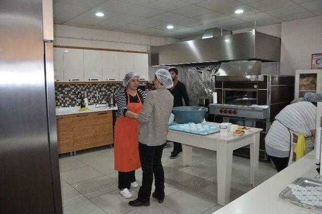 Kars’ta Balık-pide Restoran Açıldı