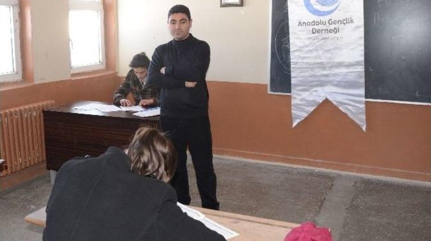 Sarıkamış&rsquo;ta &ldquo;liseli Gen&ccedil;ler Efendimizin İzinde Siyer-i Nebi Yarışması &rdquo; Sınavı Yapıldı