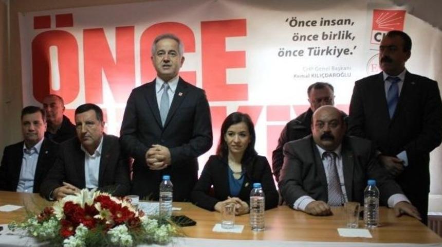 G&uuml;neşhan, &Ccedil;anakkale Chp İl Başkalığı Adaylığını A&ccedil;ıkladı