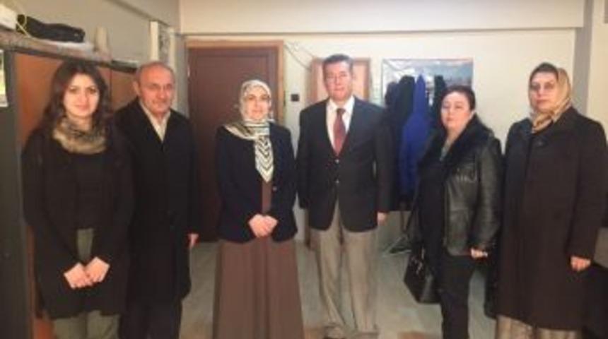 Ak Partili Kadınlardan İha&rsquo;ya Ziyaret