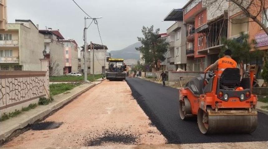 G&uuml;rsu Yollarına 73 Bin Ton Asfalt D&ouml;k&uuml;ld&uuml;