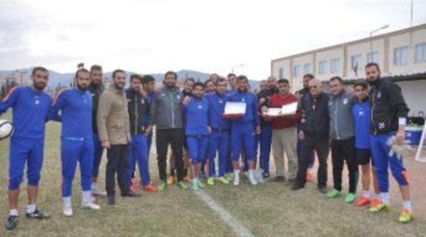 Ortaca Belediyespor’a Baklavalı Destek