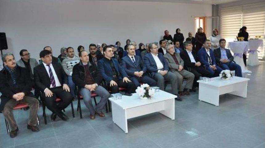 Boz&uuml;y&uuml;k&rsquo;te İmam Hatip Lisesi Mezun Ve Mensupları Bir Araya Geldi