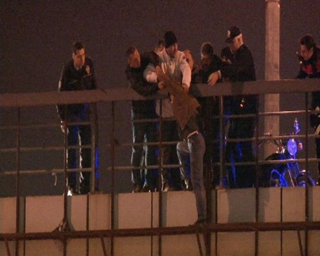 Yardım &Ccedil;ağrısı Karşılıksız Kalan Kanser Hastası İntihar Etmek İstedi