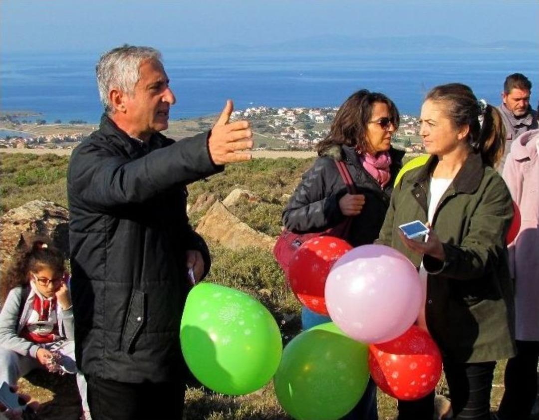 &Ccedil;eşme&rsquo;de Res&rsquo;lere Balonlu Tepki