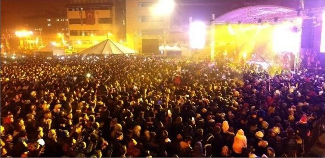 Wınterfest Erzurum 2015&rsquo;in Coşkusu S&uuml;r&uuml;yor