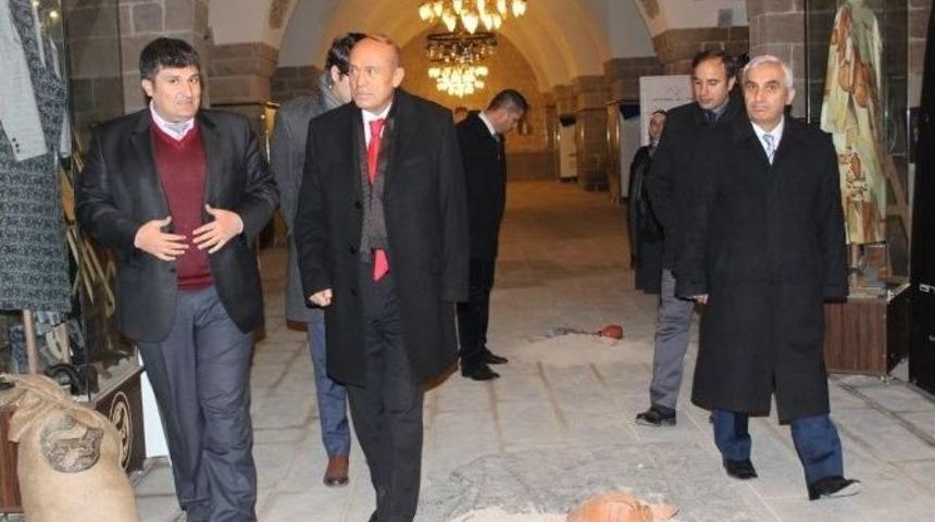 Afad Başkanı Dr. Fuat Oktay, Kervansaray&rsquo;ı Ziyaret Etti