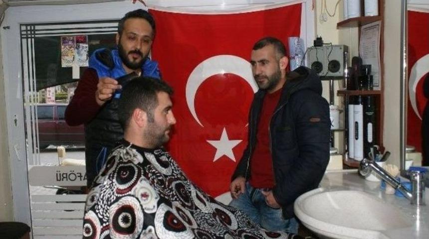 Altınova&rsquo;da Berberlerden Hafta Sonu Tatili Uzlaşması