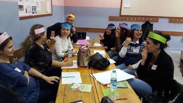 Dinar’da “çözüm Odaklı İletişim” Semineri