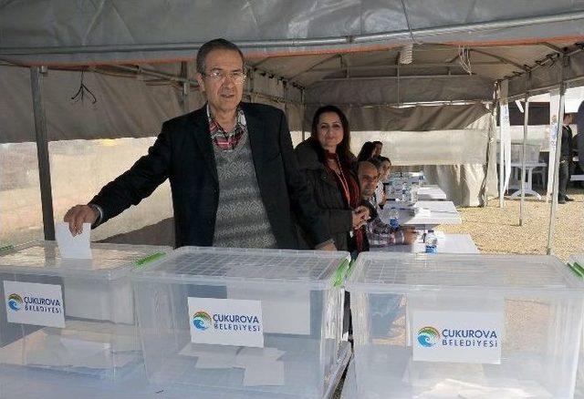 Çukurova’da Emekli Dinlenme Evi İçin Referandum Yapıldı